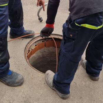 Inspección con cámara guiada